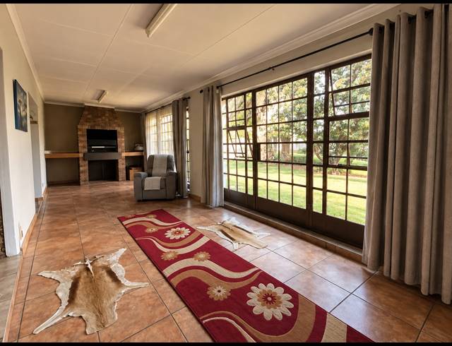 4 BEDROOM HOUSE FOR SALE IN KOOKRUS
